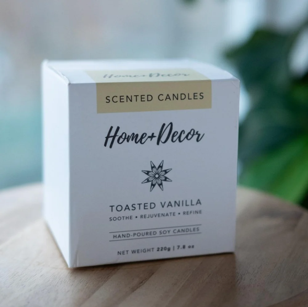 [NIB] Home Decor - Organic Scented Aromatherapy Candle Wood Wick Toasted Vanilla